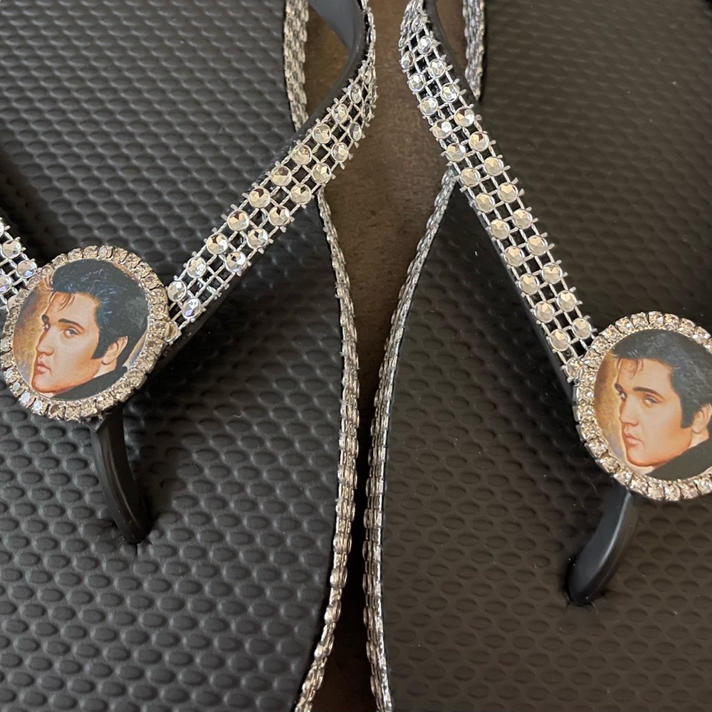 Elvis Presley flip flops